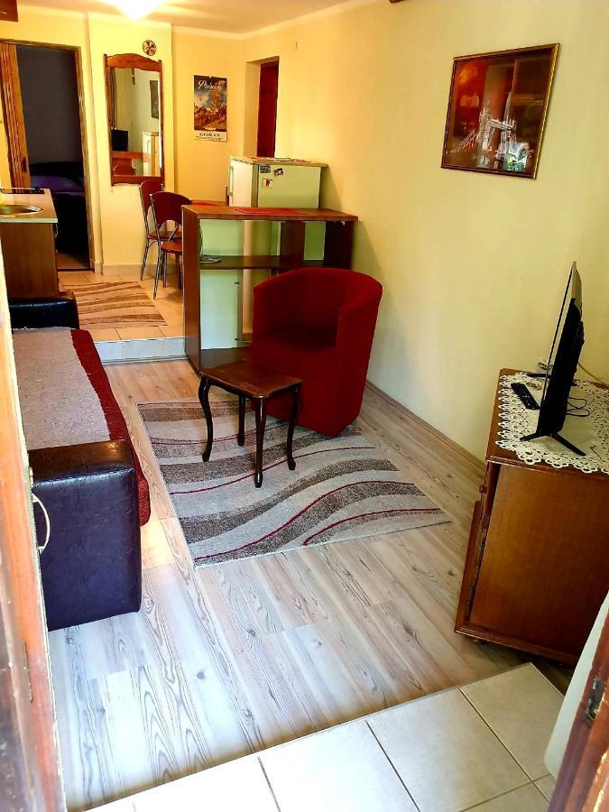 Apartman Sergej 2 Соко Баня Екстериор снимка