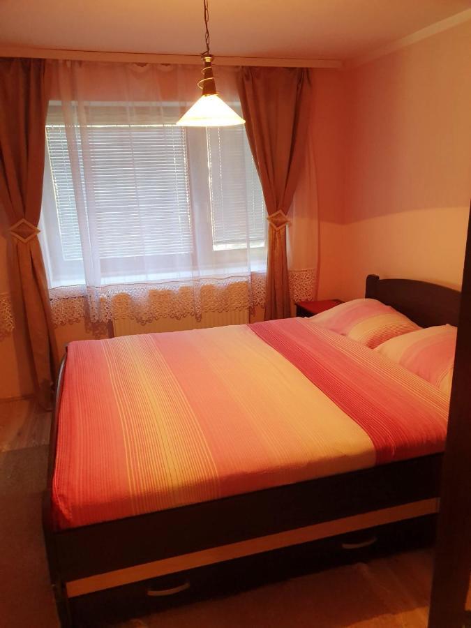 Apartman Sergej 2 Соко Баня Екстериор снимка