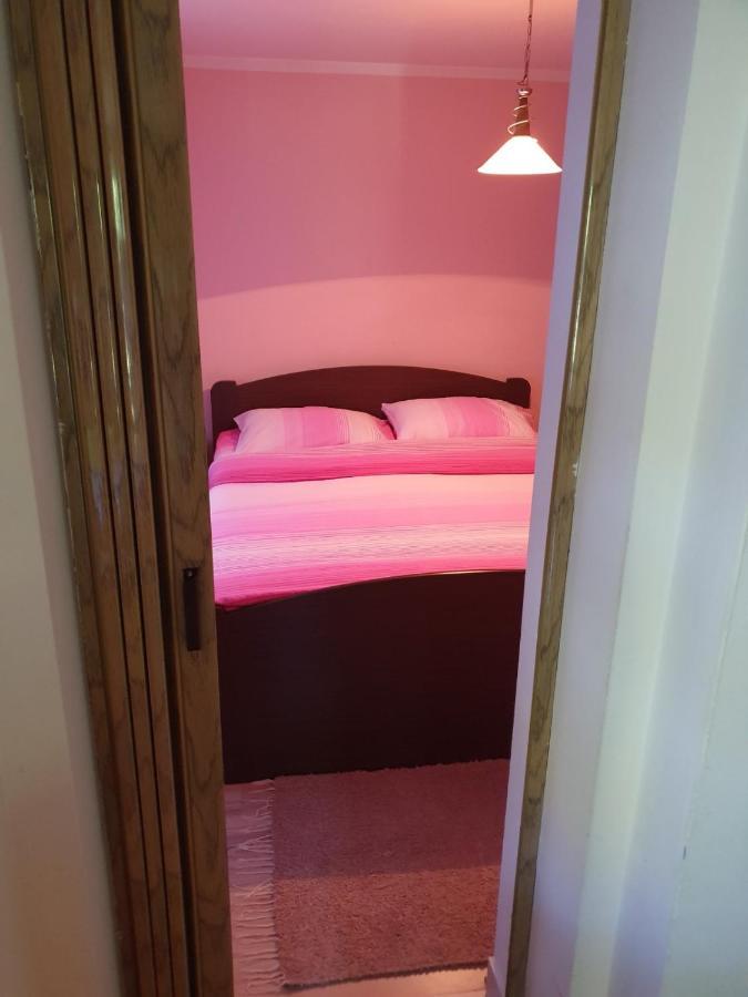 Apartman Sergej 2 Соко Баня Екстериор снимка